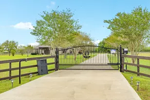 20111 FM523, Angleton, TX 77515 - Photo 10