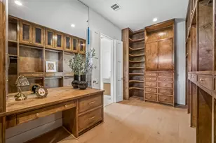 603 E 23rd St, Houston, TX 77008 - Photo 14