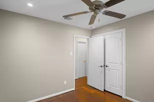 9022 Durham Manor Ln, Houston, TX 77075 - Photo 18