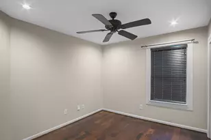 9022 Durham Manor Ln, Houston, TX 77075 - Photo 22