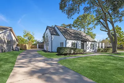 802 Lake Villa Drive, Seabrook, TX 77586 - Photo 6