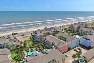 7000 Seawall Blvd, Galveston, TX 77551 - Photo 44