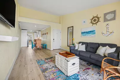 7000 Seawall Boulevard #1038, Galveston, TX 77551 - Photo 6