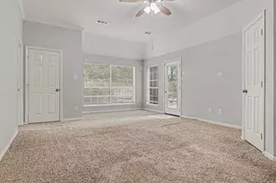 215 Bristol Bend Cir, The Woodlands, TX 77382 - Photo 16
