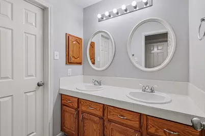 215 Bristol Bend Circle, Spring, TX 77382 - Photo 26