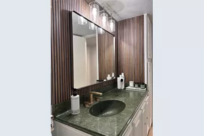 351 N Post Oak Lane #610, Houston, TX 77024 - Photo 16