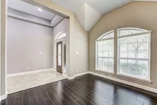 6027 Falling Briar Lane, Sugar Land, TX 77479 - Photo 10