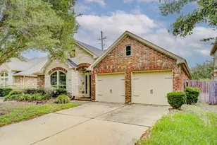 6027 Falling Briar Lane, Sugar Land, TX 77479 - Photo 2