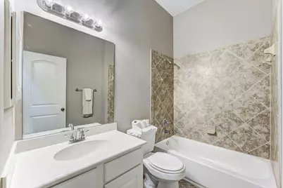 6027 Falling Briar Lane, Sugar Land, TX 77479 - Photo 44