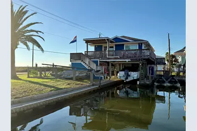 16719 Tahiti Way, Jamaica Beach, TX 77554 - Photo 2