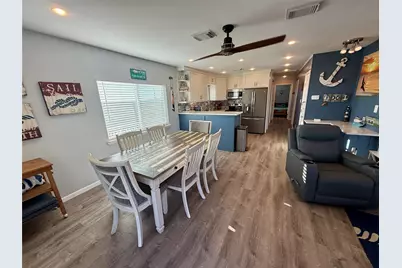 16719 Tahiti Way, Jamaica Beach, TX 77554 - Photo 18