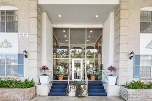 2601 Bellefontaine St, Houston, TX 77025 - Photo 1