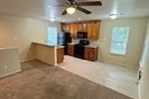 1716 1/2 Utah St, Baytown, TX 77520 - Photo 4