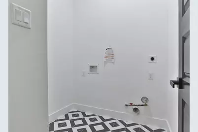 8109 Bigwood Street #A/B, Houston, TX 77078 - Photo 14