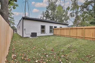8109 Bigwood Street #A/B, Houston, TX 77078 - Photo 26