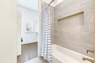 2330 Wyndam Heights Ln, Houston, TX 77077 - Photo 40