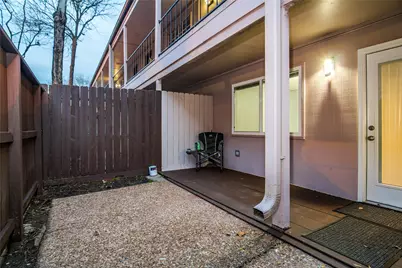 12633 Memorial Drive #243, Houston, TX 77024 - Photo 16