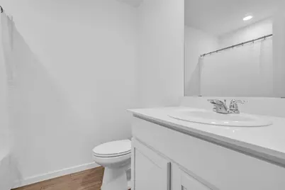 9815 Bellwick Hollow Court, Baytown, TX 77521 - Photo 18