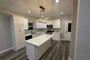 1620 Sam Wilson St, Houston, TX 77020 - Photo 16