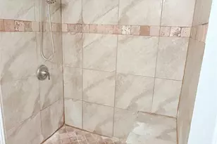 418 Garland Dr, Lake Jackson, TX 77566 - Photo 6