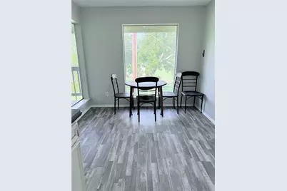 418 Garland Drive #203, Lake Jackson, TX 77566 - Photo 4