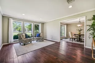 304 Chester Dr, Friendswood, TX 77546 - Photo 6