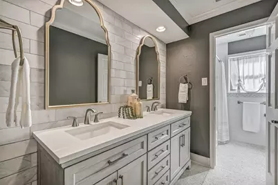 304 Chester Drive, Friendswood, TX 77546 - Photo 20