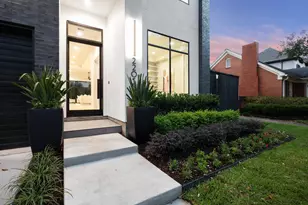 2205 North Blvd, Houston, TX 77098 - Photo 2