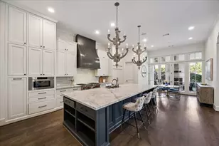 2117 Maconda Ln, Houston, TX 77027 - Photo 14