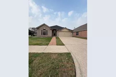 903 Christopher, Baytown, TX 77521 - Photo 1
