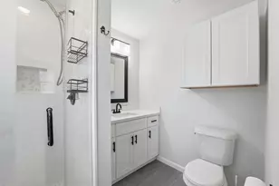 3010 Michaelis Ln, Baytown, TX 77521 - Photo 12