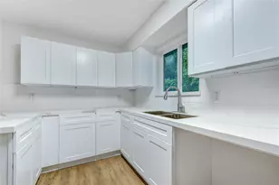 12802 Murr Way, Houston, TX 77048 - Photo 18