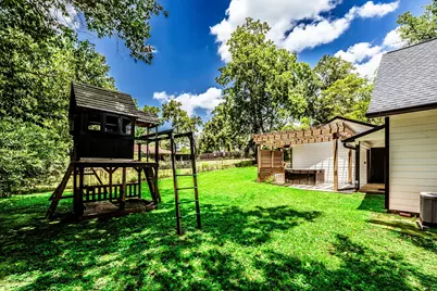 2130 Avenue N 1/2, Huntsville, TX 77340 - Photo 40