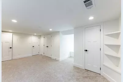 2130 Avenue N 1/2, Huntsville, TX 77340 - Photo 36