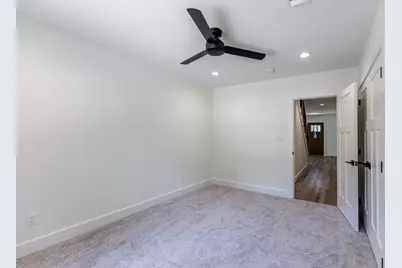 2130 Avenue N 1/2, Huntsville, TX 77340 - Photo 18