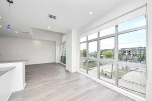 207 Pierce St, Houston, TX 77002 - Photo 14