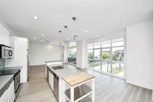 207 Pierce St, Houston, TX 77002 - Photo 16