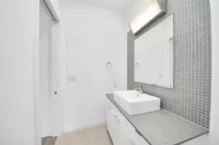 207 Pierce St, Houston, TX 77002 - Photo 8