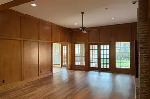 2019 Plantation Dr, Richmond, TX 77406 - Photo 2