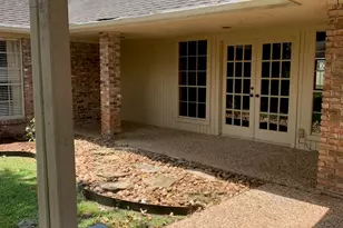 2019 Plantation Dr, Richmond, TX 77406 - Photo 16