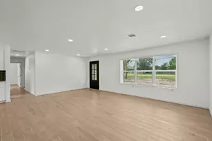 16119 Bluebird St, Santa Fe, TX 77517 - Photo 8