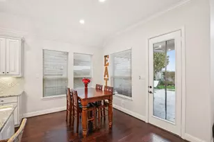 2333 Shallow Creek Ln, Friendswood, TX 77546 - Photo 12