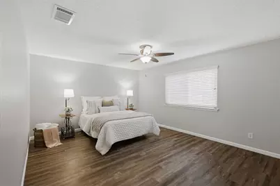 16319 Mill Point Drive, Houston, TX 77059 - Photo 14