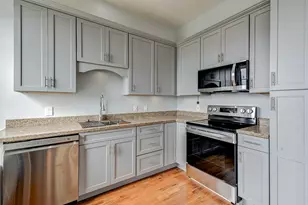 2700 Albany St, Houston, TX 77006 - Photo 12
