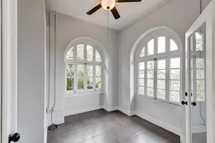2700 Albany St, Houston, TX 77006 - Photo 20