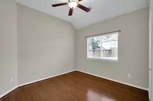 1802 Tavish Ln, Conroe, TX 77301 - Photo 24