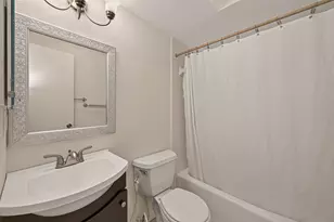 12633 Memorial Dr, Houston, TX 77024 - Photo 10