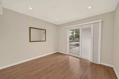 12633 Memorial Drive #130, Houston, TX 77024 - Photo 16