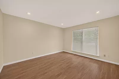12633 Memorial Drive #130, Houston, TX 77024 - Photo 14