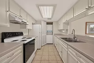 12633 Memorial Dr, Houston, TX 77024 - Photo 24